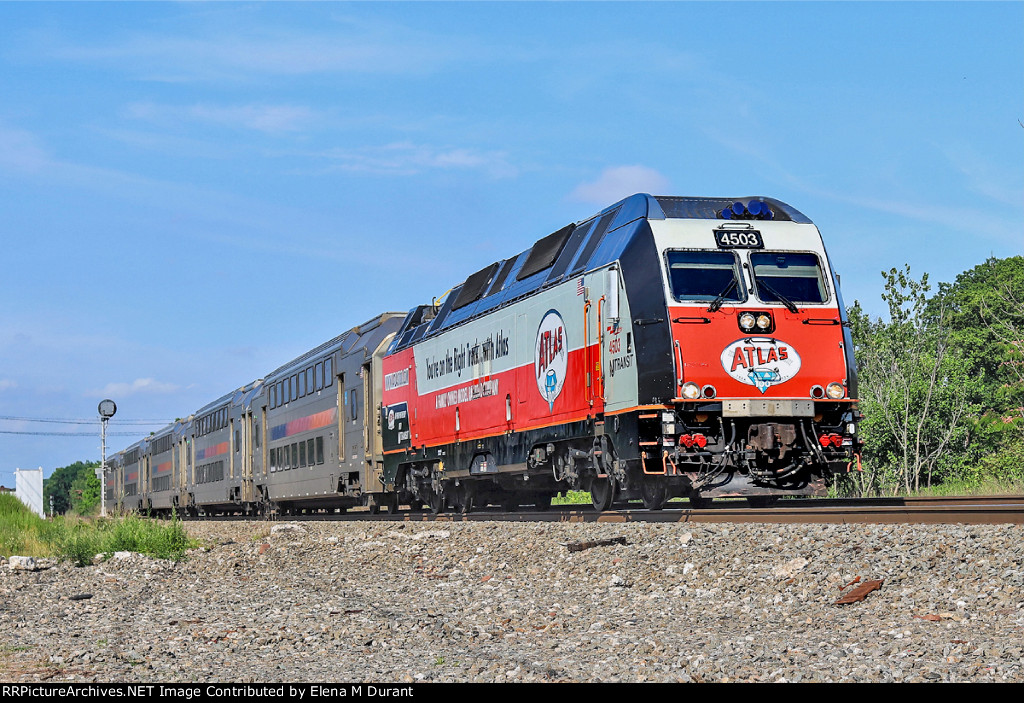 NJT 4503 on Train 5529